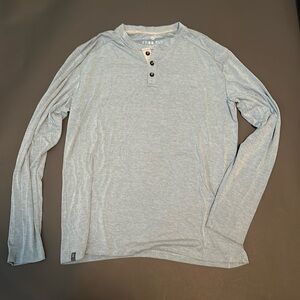 Men’s Free Fly performance material Henley